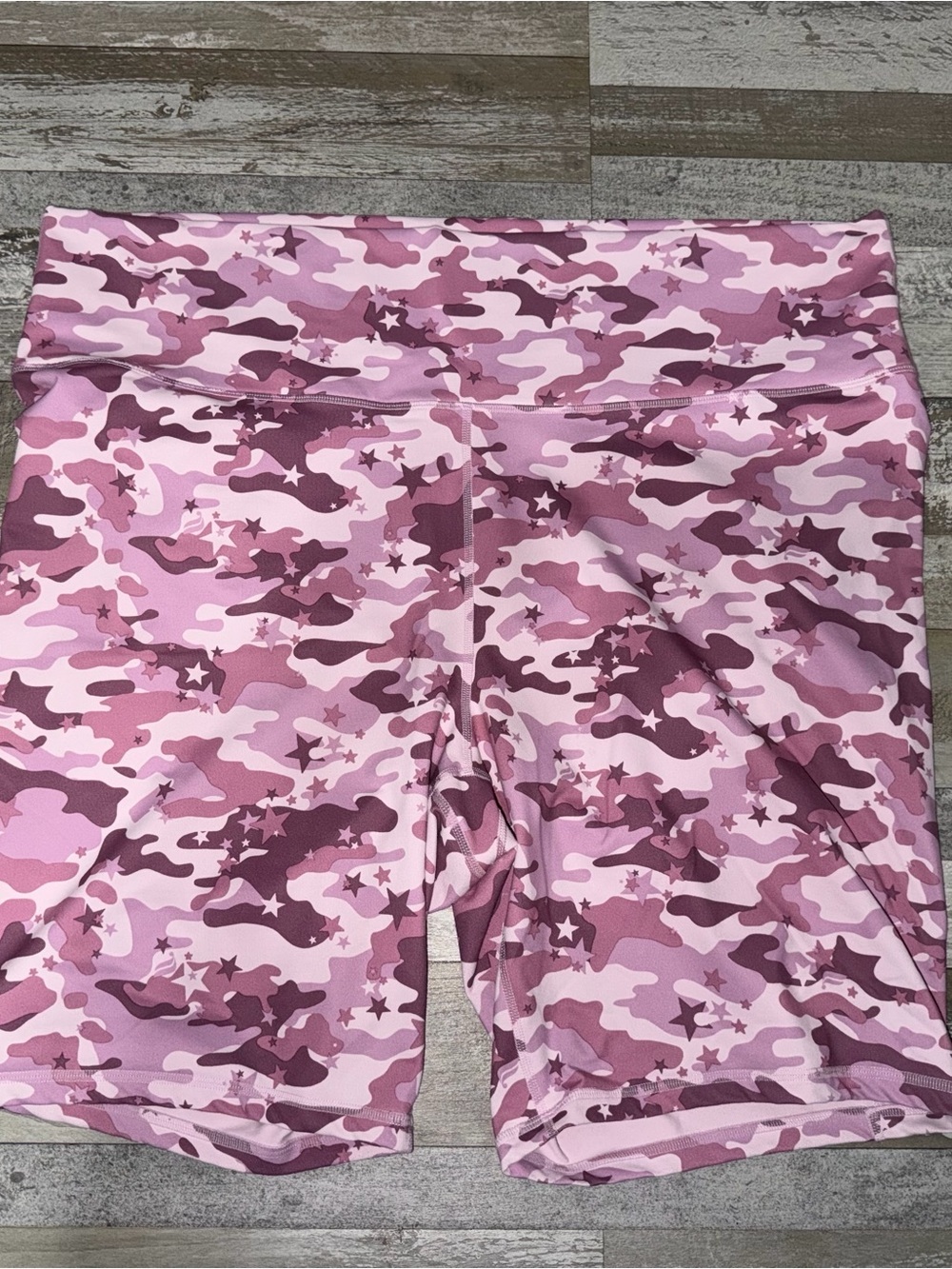Fabletics Powerhold High-Waist Biker Shorts Star Camo Lilac Size 4X